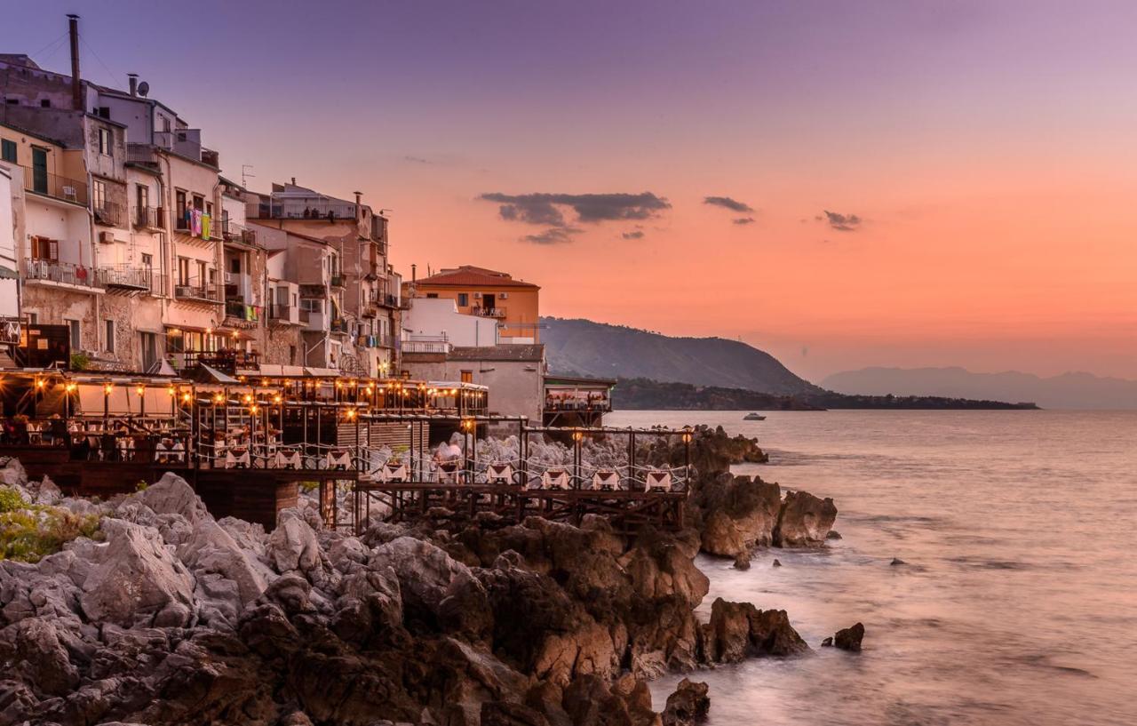 Favolosa Casa Vacanza A Cefalu Bagian luar foto