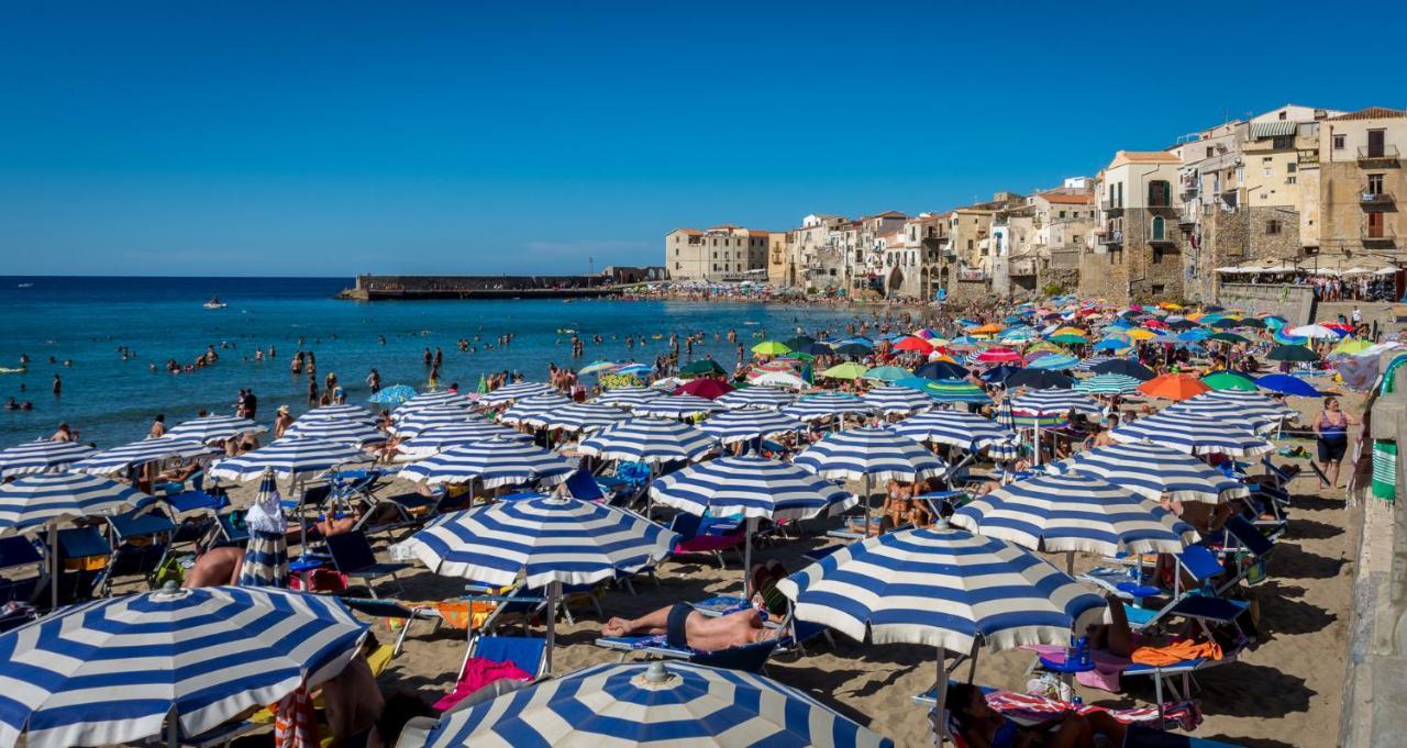 Favolosa Casa Vacanza A Cefalu Bagian luar foto